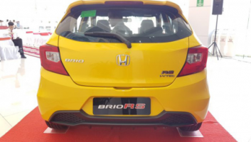 Honda Brio 1.2 RS OP1 thumb