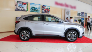 Honda HR-V L 2019 thumb